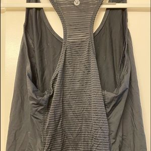 Lulu Lemon workout tank 🍋